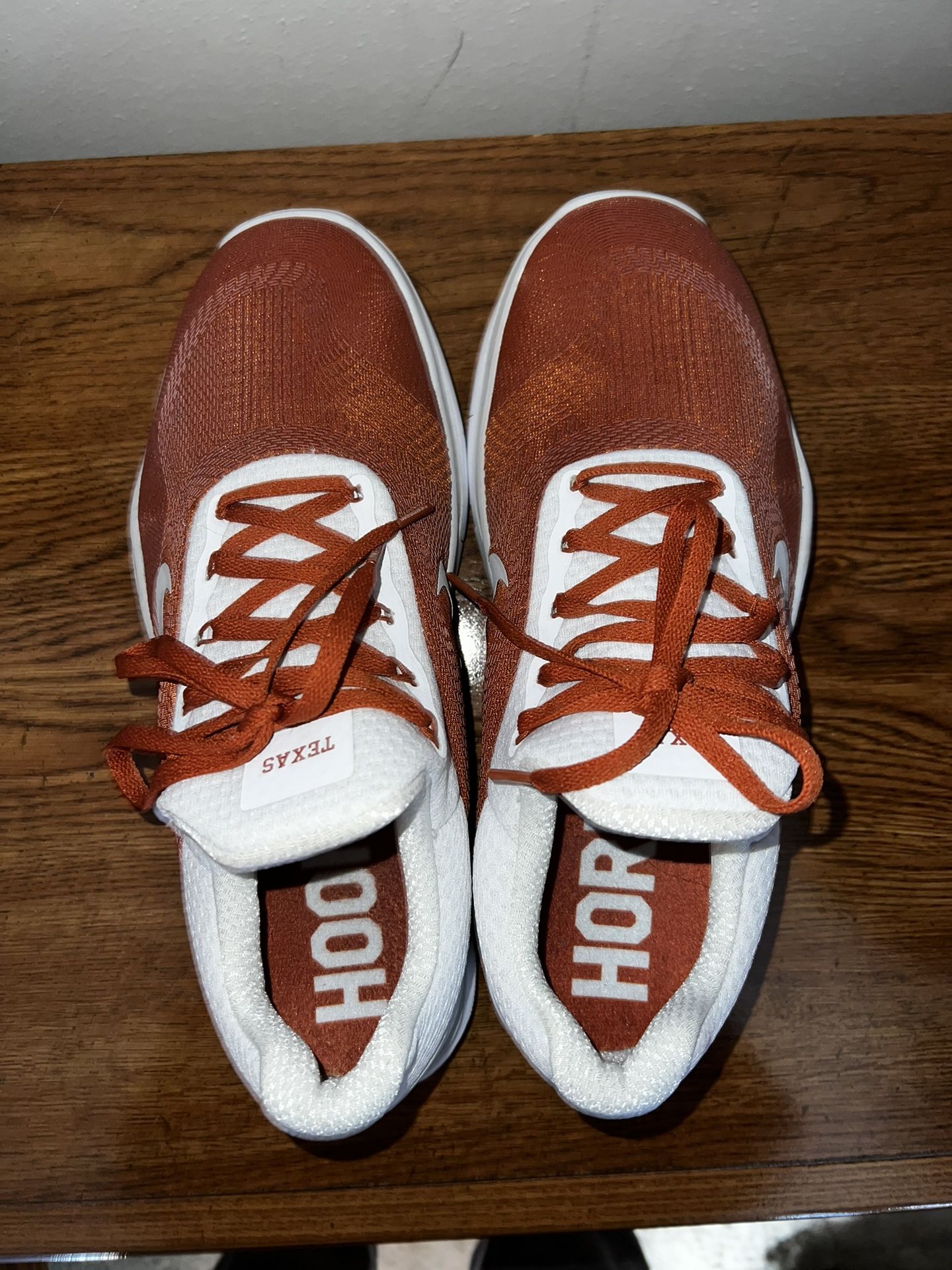 Texas Longhorn Nikes
