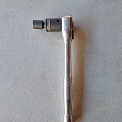 3/8 Ratchet 