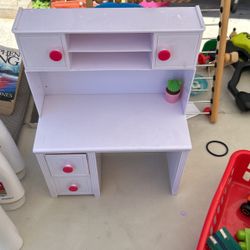 Doll Shelf 