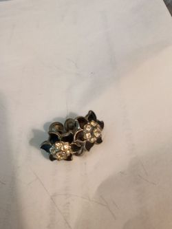 Vintage Rhinestone Flower Clip-On Earrings