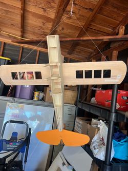 Pottery barn kids plane / kids plane / wood plane / hangar plane jumbo