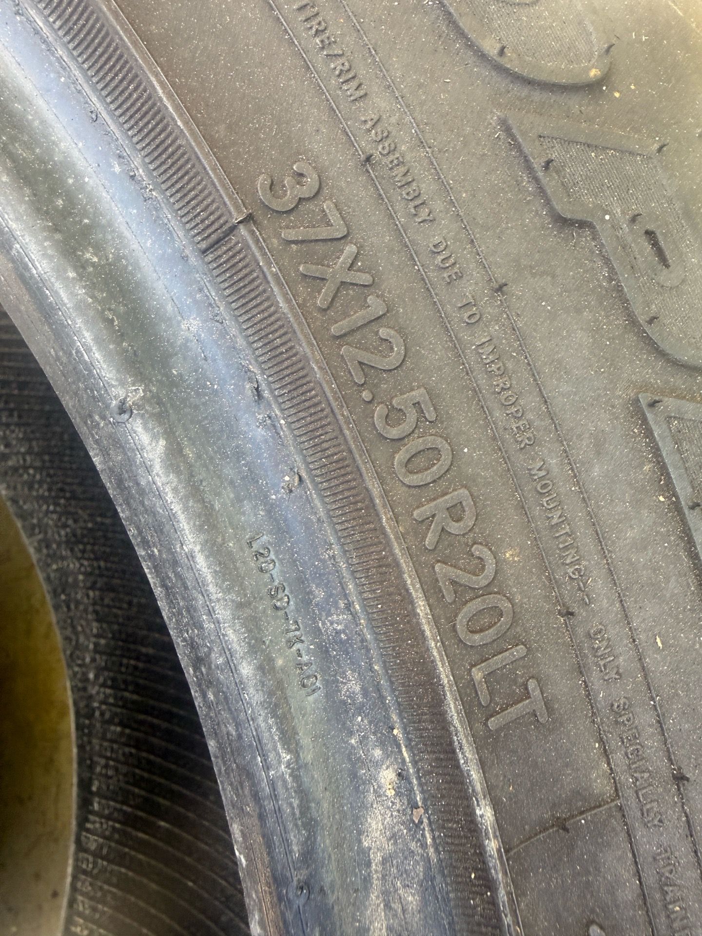 37/12.50/20 TOYO Open Country A/T (4 Tires) $100.00/ All 4