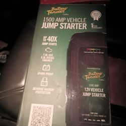 Battery Jump Starter