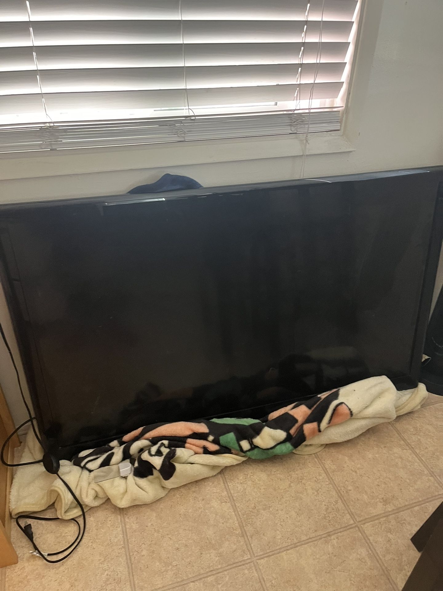 LG 55 Inch Flat Screen TV