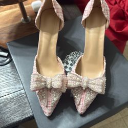Pink High heels with bow