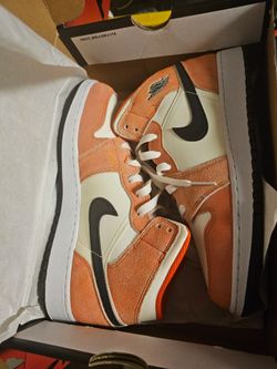 Jordan 1 mid 7y brand new