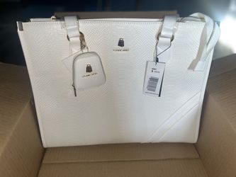 Large white Tote and Carry Purse
