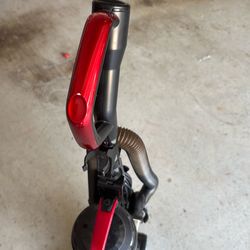 Eureka dash sprint vaccum clean