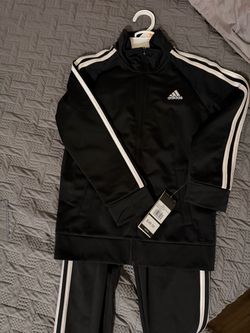Y boys size 7 adidas track suit