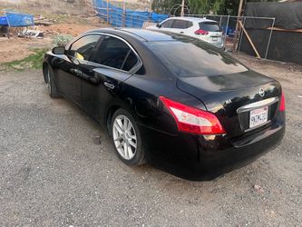 2010 Nissan Maxima