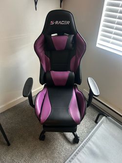 Gaming chair. Never used