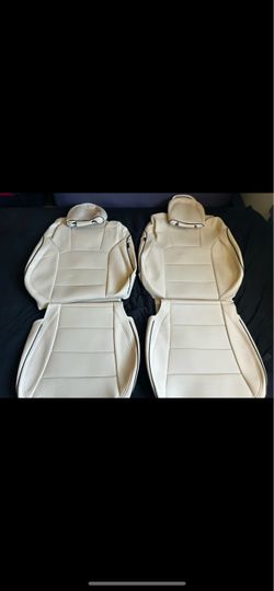 New unused EKR Custom Fit Full Set Car Seat Covers for Select Honda CRV 2017-2022 Leatherette (Beige)  Original price $270.    I didn’t get to use it,