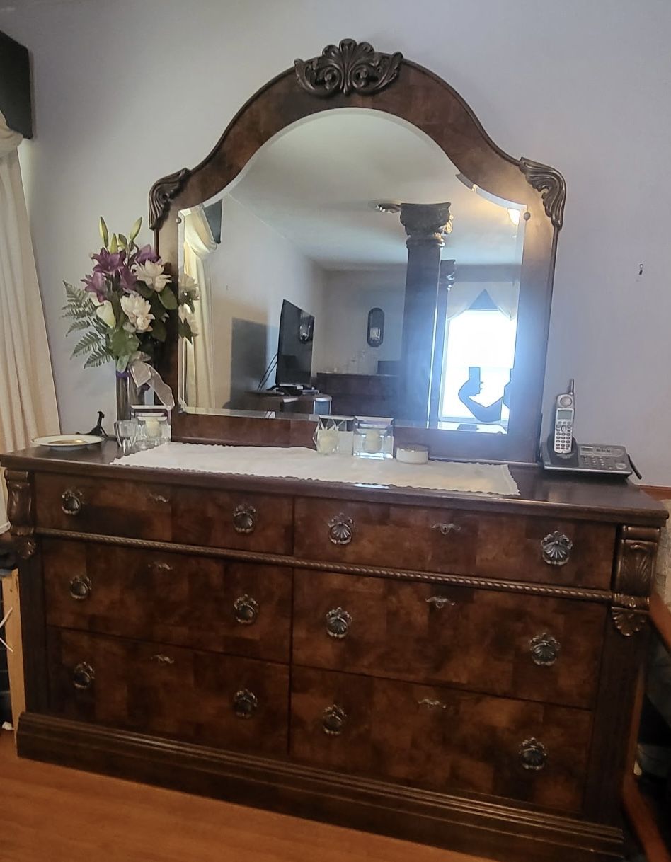 Wooden Bedroom Dresser