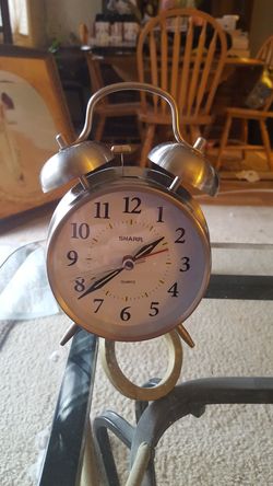 WORKING VINTAGE ALARM CLOCK