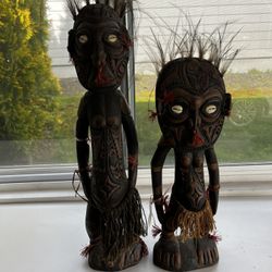 Papua New Guinea Carved Wooden Statues
