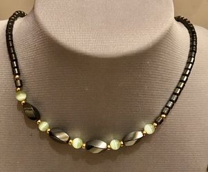 16” Hematite Choker with Lime Green Glass Accents in Silver Tone Barrel Clasp