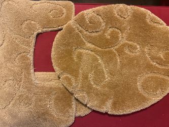 5 Piece Bathroom Set!