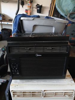 Midea air conditioner