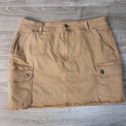 Garage Woman's Size Large Skirt