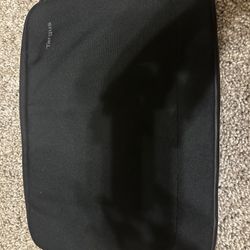 Barely Used Targus Laptop Protector 
