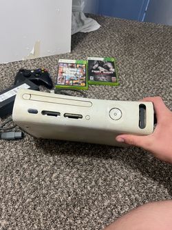 Microsoft Xbox 360 Console Bundle