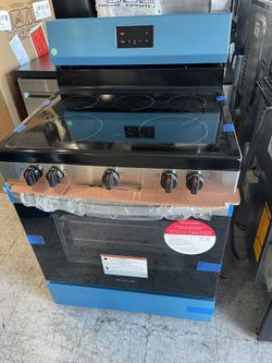 FRIGIDAIRE STAINLESS STEEL FIVE ELEMENTS RADIANT TOP ELECTRIC RANGE NEW-$500..