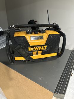 DeWalt Speaker