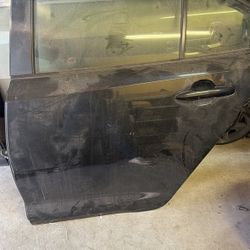 2020 - 2023 Toyota  Corolla Sedan Rear Left Door