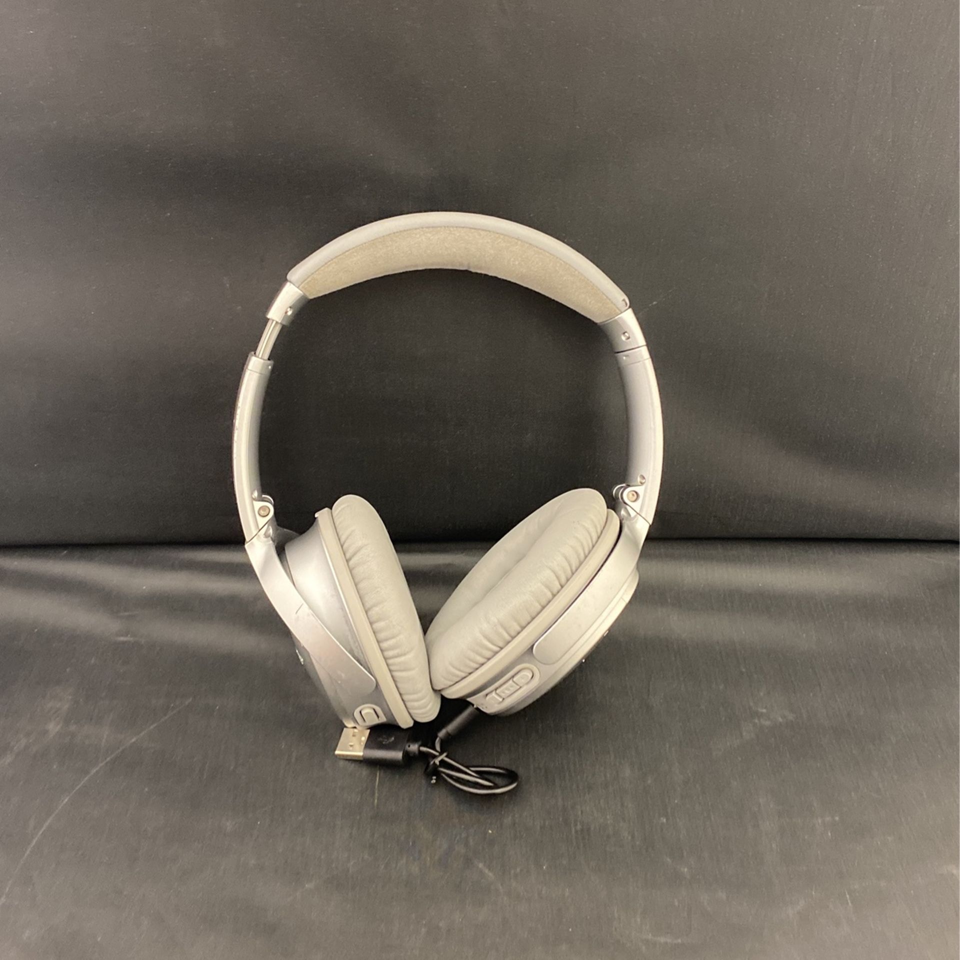 Bose QuietComfort 35 II Wireless Noise Cancelling Headphones Silver