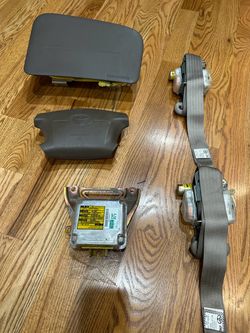 2000 Toyota Tacoma Parts