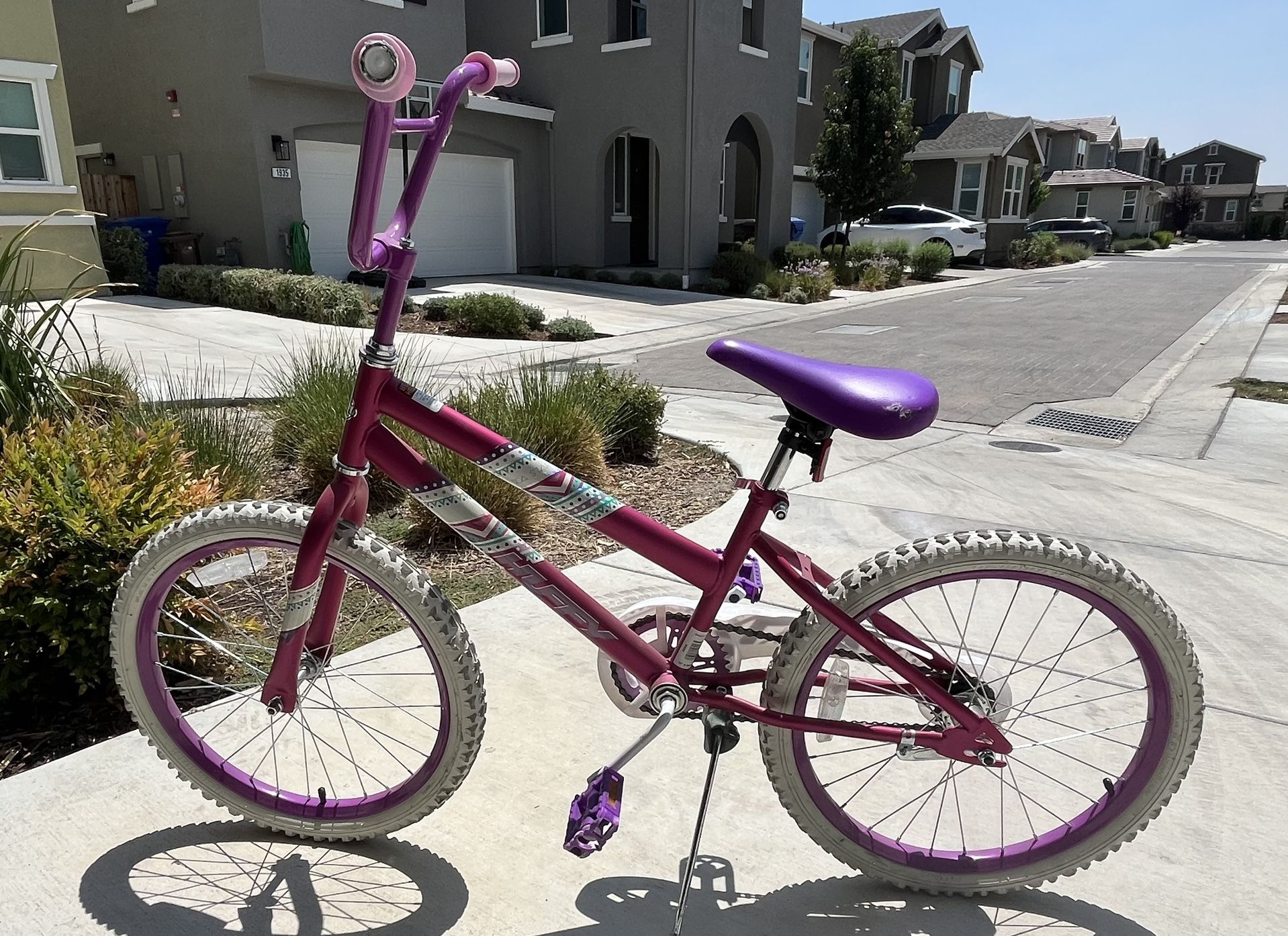 Girls 20” huffy Bike