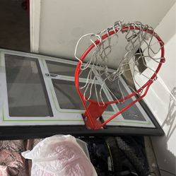 Basketball Hoop 
