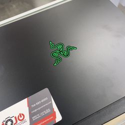 Razer Blade 14” AMD Ryzen 9 16gb Ram 1TB SSD Rtx 4060