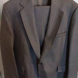 Suit Size 46 XL LITE TO MEDIUM BROWN USE 1 TIME FOR WEDDING