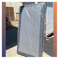 Twin size box spring
