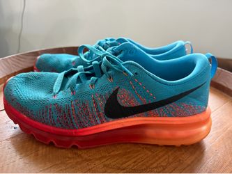 Mens Nike Air Max size 8.5
