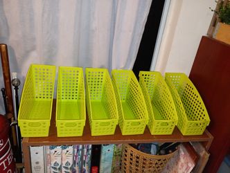 Plastic Organizer Bins - set Of 6