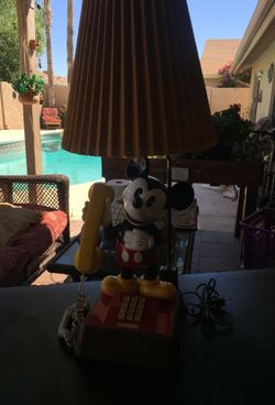 Very Rare 1970'S Vintage Mickey Mouse Rotary Phone With Lamp