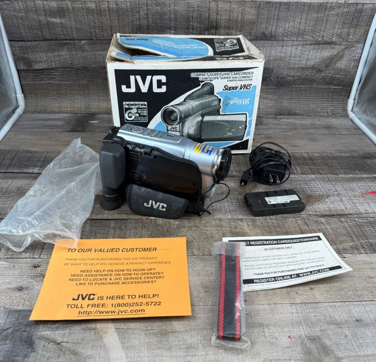 JVC Camcorder Camera Compact Super GR-SXM26OU L
