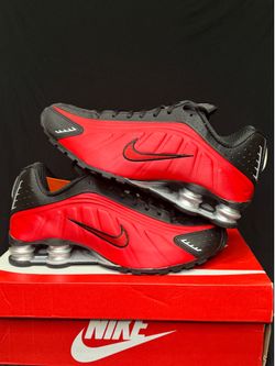 Nike Shox R4