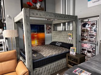 Stunning canopy bed! 🛌🩶📦 Easy Financing!