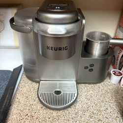 Keurig K- Cafe With Frother