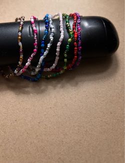 8piece Glass Bead Bracelets
