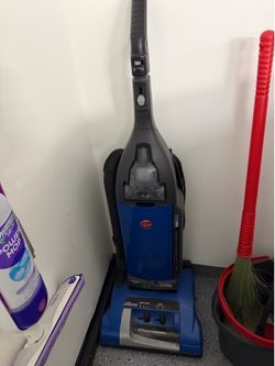 Hoover WindTunnel Upright Vacuum Cleaner