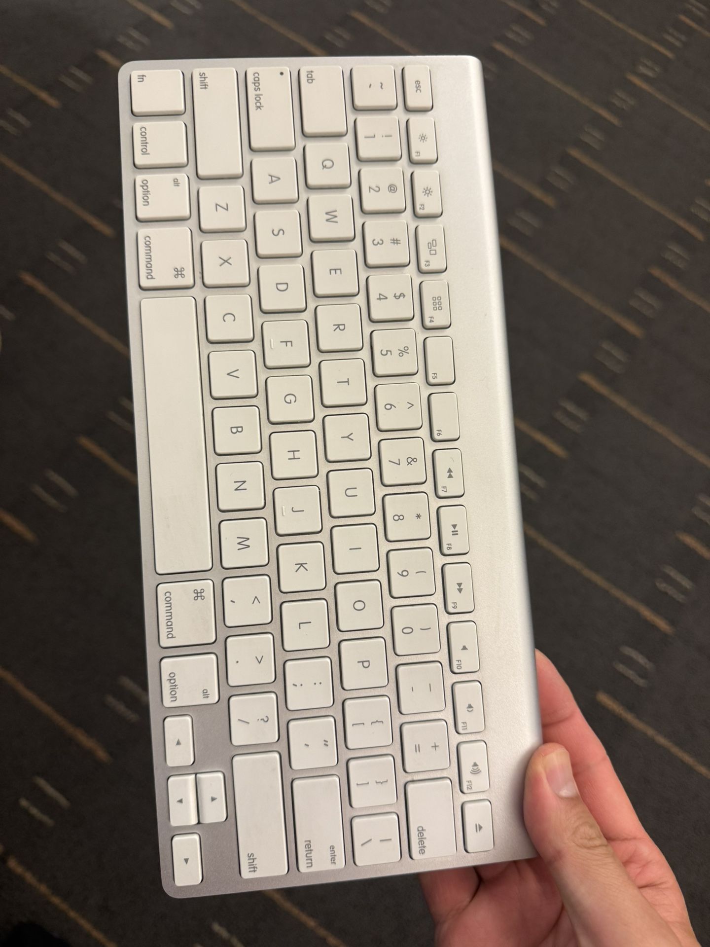Apple wireless Keyboard 1st Gen