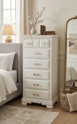 Bassett White Solid Wood Dresser