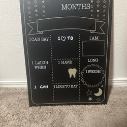 Baby Milestones Hanging Chalk Board - Reversible 