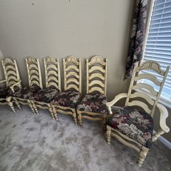Vintage Wood Chairs Set: 6 Classic Pieces, Perfect for Restoration or Use