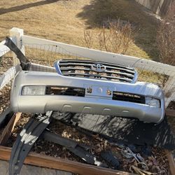 200 Series Land cruiser 2008-2015  Body Parts 