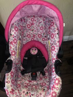 Graco Minnie car seat